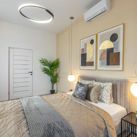Luxury & Classy Central Apartment With 3Bedrm, 2Bathrm Budapeste Exterior foto