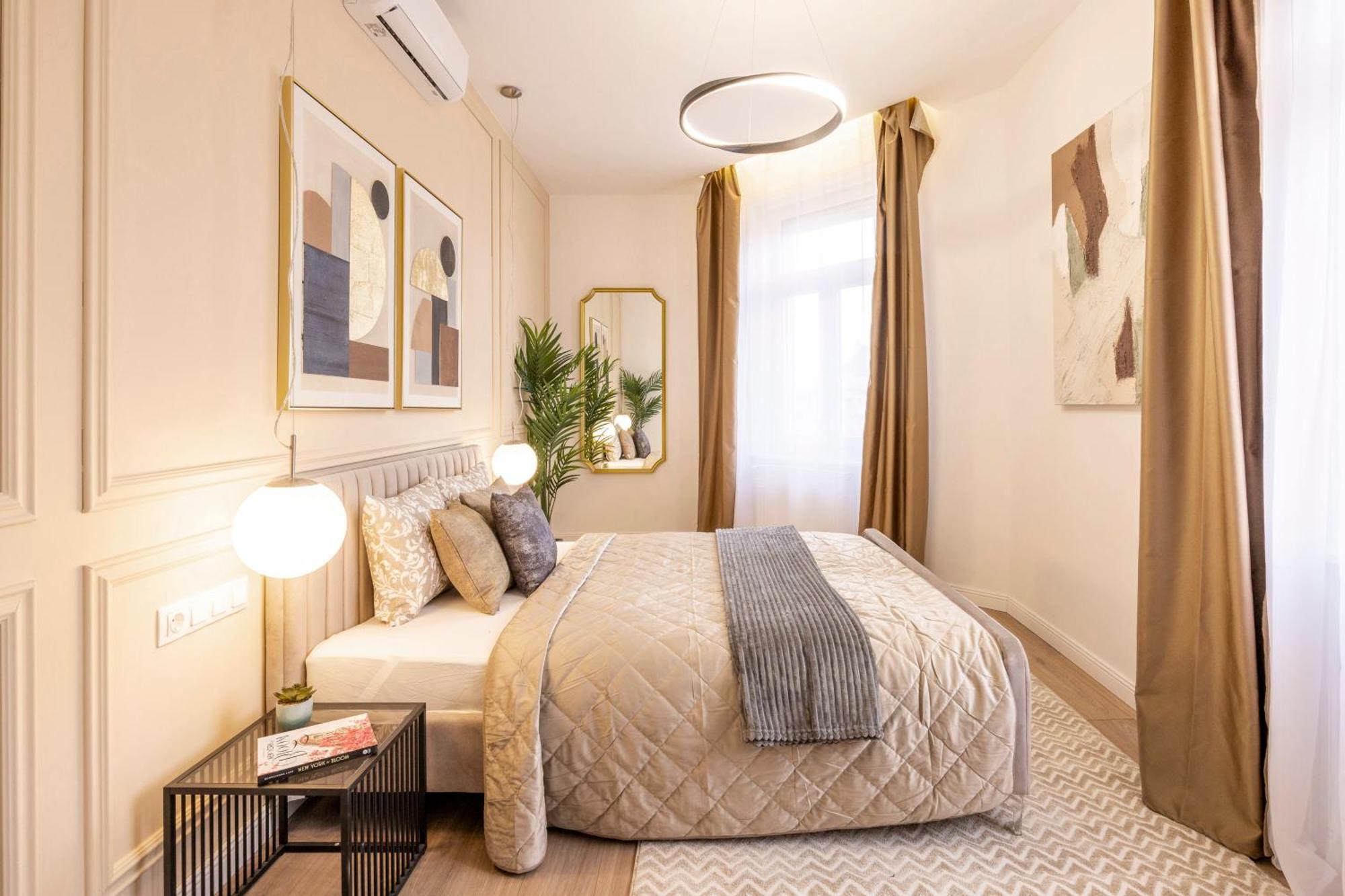 Luxury & Classy Central Apartment With 3Bedrm, 2Bathrm Budapeste Exterior foto