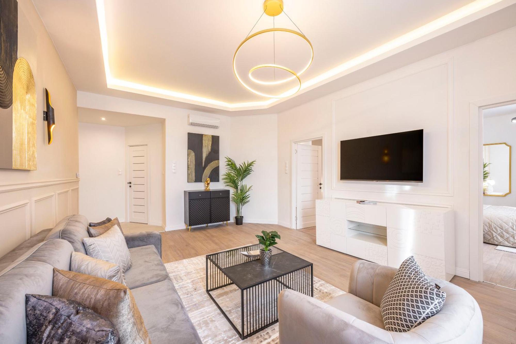 Luxury & Classy Central Apartment With 3Bedrm, 2Bathrm Budapeste Exterior foto